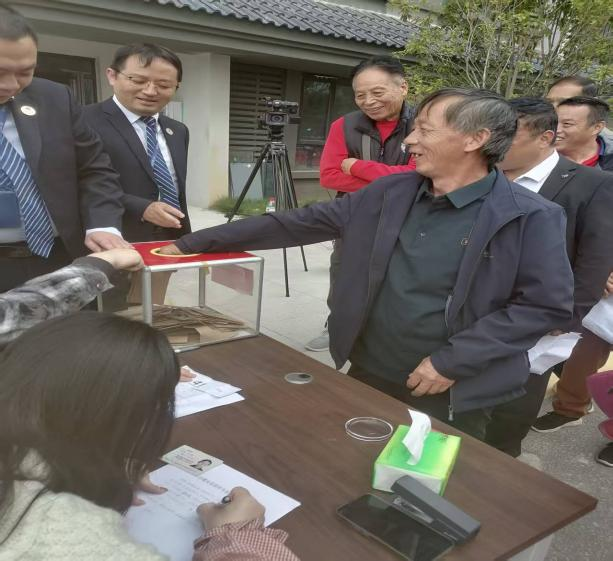 图片5.png 香港免费资料六曲大全