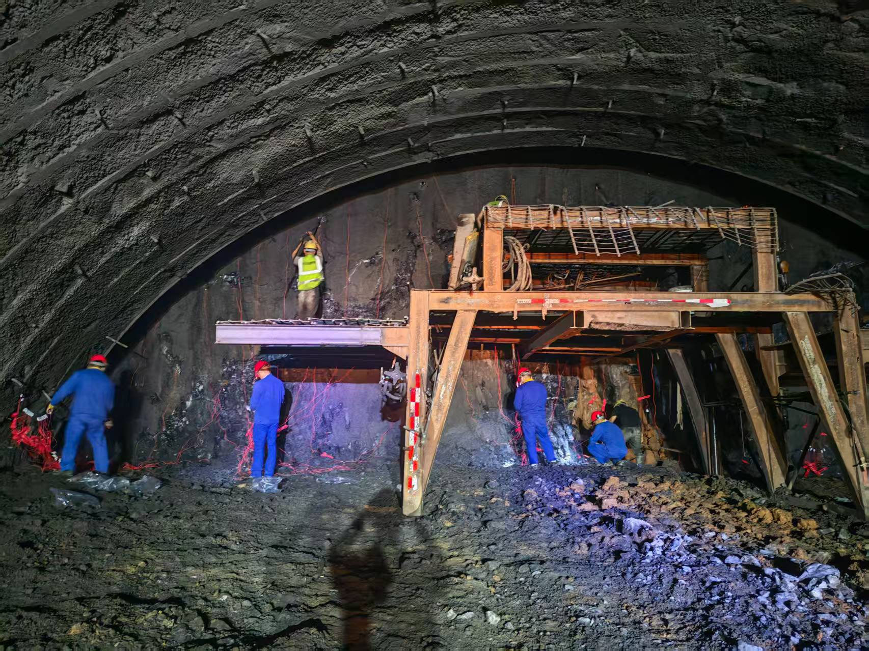 图片4.png 香港免费资料六曲大全